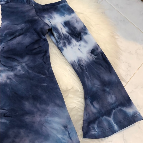 Blue tie dye cold shoulder bell sleeve dress - Picture 3 of 5